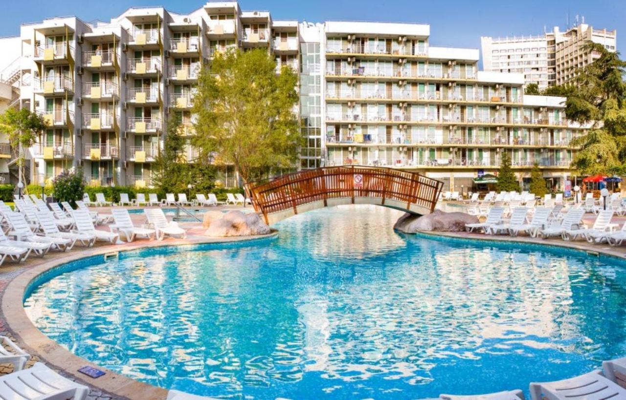 Hotel Laguna Garden Albena Exterior photo