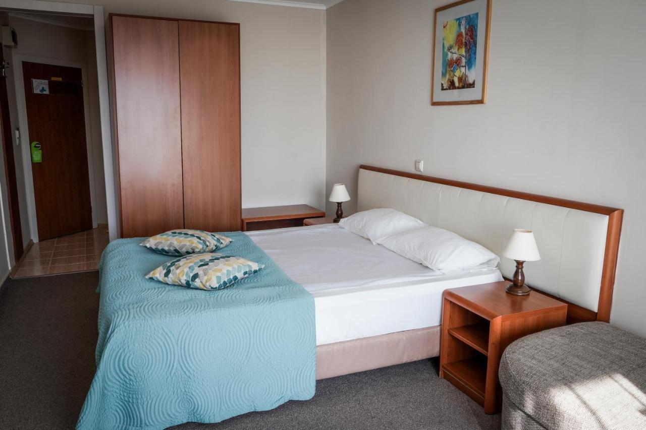 Hotel Laguna Garden Albena Exterior photo