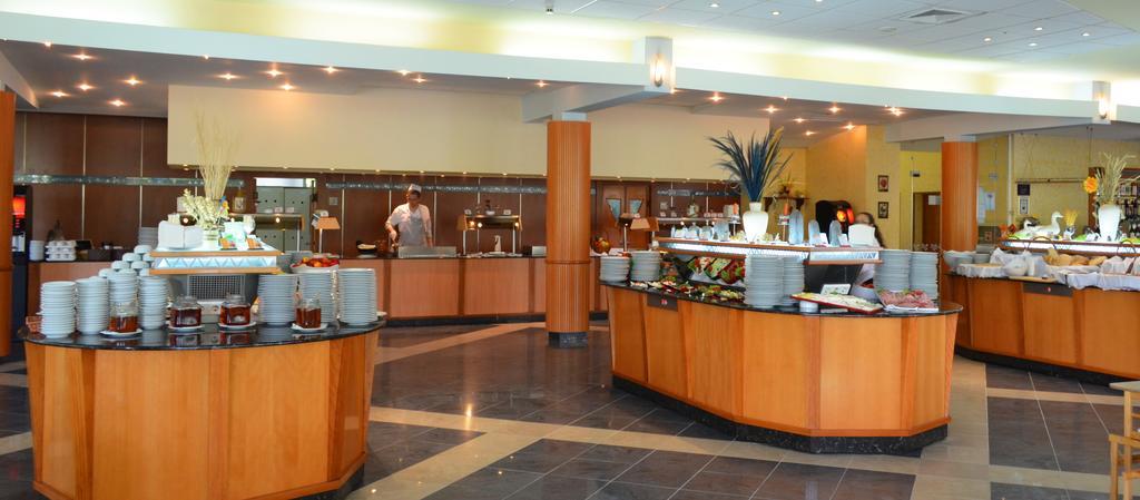 Hotel Laguna Garden Albena Exterior photo