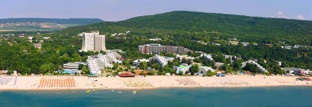 Hotel Laguna Garden Albena Exterior photo